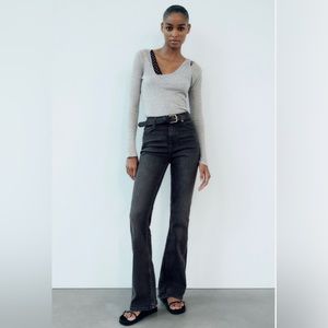Zara bell bottom high rise black jeans. 4